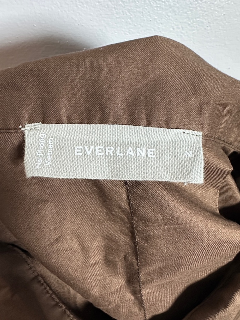 Everlane The Woven PJ Top Cropped Chestnut Size Medium NWOT - Picture 5 of 9